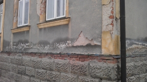 Vybrané ukázky z realizace sanace a izolace zdiva řetězovou pilou