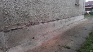 Vybrané ukázky z realizace sanace a izolace zdiva řetězovou pilou