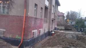 Vybrané ukázky z realizace svislé a plošné izolace zdiva