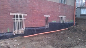 Vybrané ukázky z realizace svislé a plošné izolace zdiva